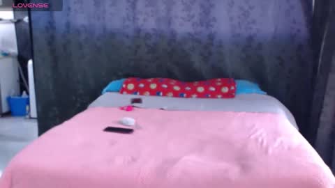  miia big1boobs online show from June 4, 9:54 pm