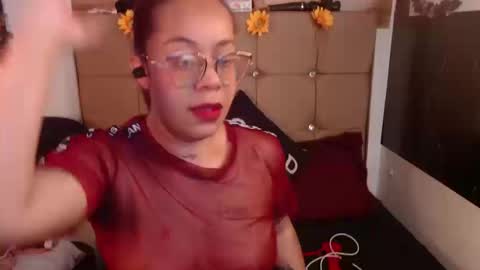 miia online show from March 12, 9:32 pm