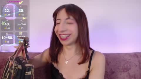 MIIA     online show from April 7, 2:12 am