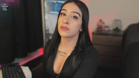  miiaa stone  online show from February 7, 2:04 am