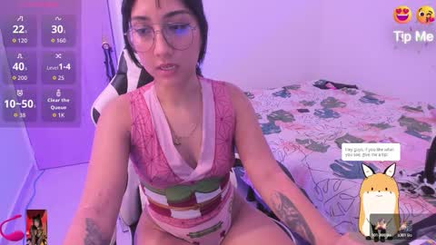 Snapshot of miiller_sofiia chatting on February 6, 12:15 am miiller_sofiia online show from February 6, 12:15 am