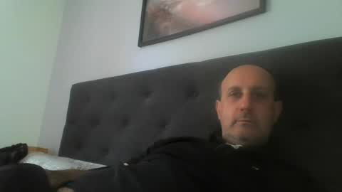 mikael_r52 online show from May 27, 12:13 pm