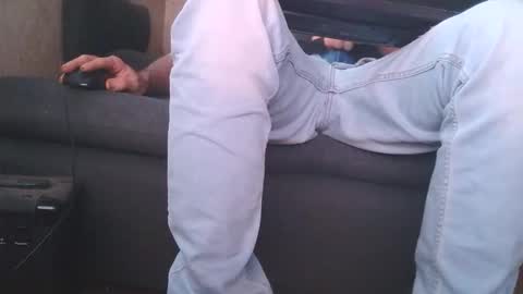 Snapshot of mike421990 chatting on December 21, 3:19 pm Mike Bente online show from December 21, 3:19 pm