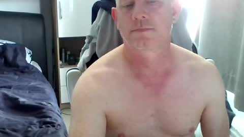 mike454084 online show from July 7, 6:01 pm
