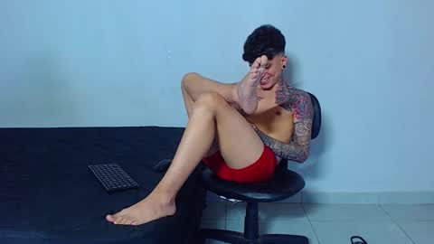 Mike IMDEPENDIENT MODEL online show from March 19, 3:10 am