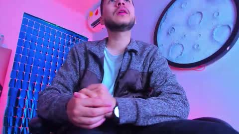 Mike  online show from March 10, 11:15 am