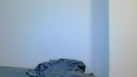 mike_d1030 online show from April 25, 3:42 am