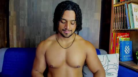   online show from February 22, 12:40 pm