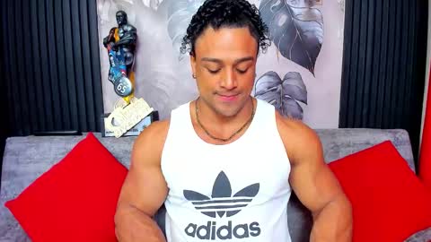   online show from November 17, 10:32 am