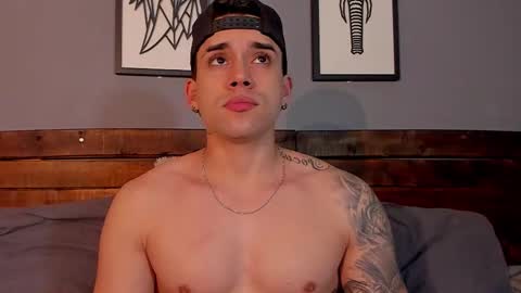 Snapshot of mike_montoya chatting on February 28, 1:39 am Mike Montoya online show from February 28, 1:39 am