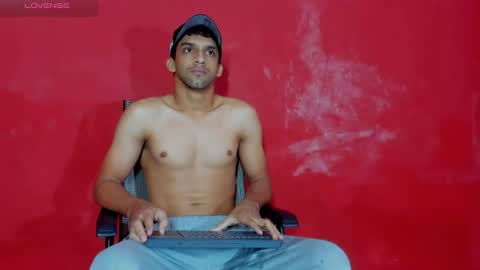 Snapshot of mike_shelby21 chatting on June 12, 4:11 am mike_shelby21 online show from June 12, 4:11 am