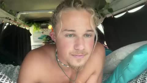 Snapshot of mike_sunn chatting on October 10, 2:32 am Mike online show from October 10, 2:32 am