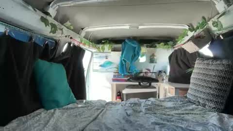 Snapshot of mike_sunn chatting on November 30, 10:14 pm Mike online show from November 30, 10:14 pm