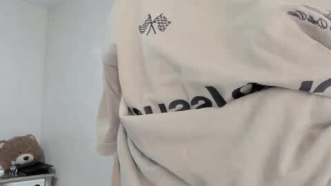 Mikebelf4 online show from February 17, 11:44 pm