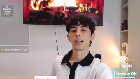 Mikebelf4 online show from July 19, 6:22 pm