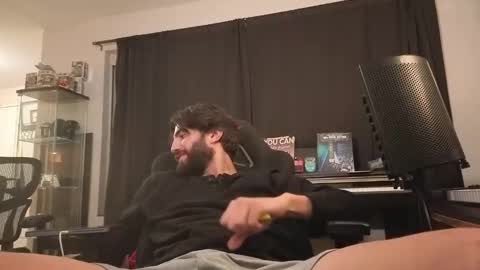 mikehawk1589 online show from March 31, 9:32 am