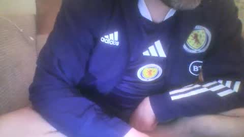 mikehockishuge9 online show from February 6, 11:30 pm