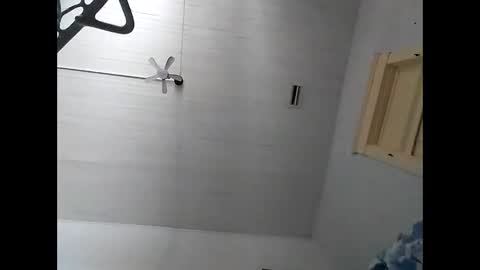 mikemike11k online show from January 27, 8:07 pm