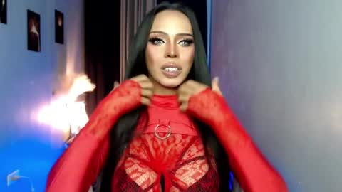 Mistress MikeyAlawi online show from July 24, 12:41 am