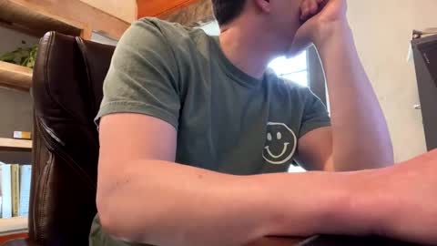 mikeydubs10 online show from April 24, 12:51 pm