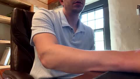 mikeydubs10 online show from May 20, 1:28 pm