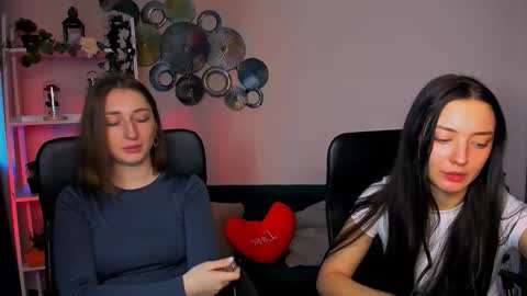 Miki online show from March 25, 6:52 am