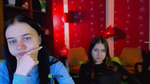 Snapshot of miki_ti chatting on February 15, 7:21 pm miki_ti online show from February 15, 7:21 pm