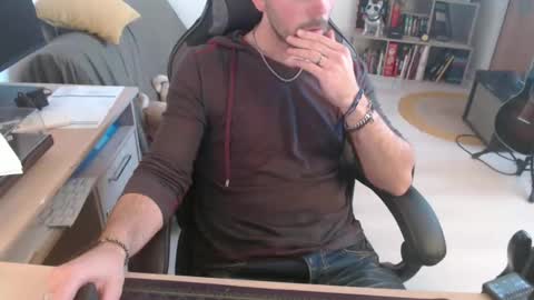 mikmik91 online show from March 4, 3:51 pm