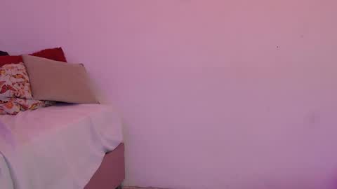 Mikoto Urb online show from October 27, 7:07 pm