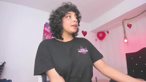 Snapshot of miku_katsuragi chatting on February 17, 3:03 am miku katsuragi online show from February 17, 3:03 am