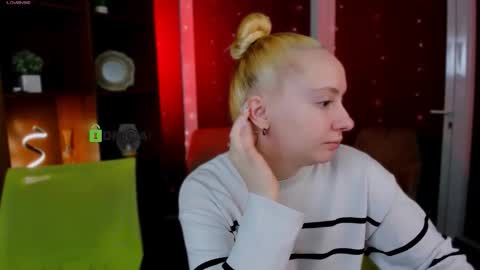 mila_glow online show from December 22, 5:48 am