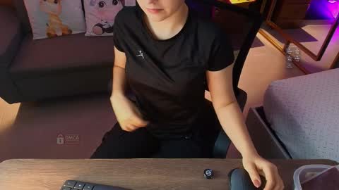 Milena  online show from April 1, 11:11 am