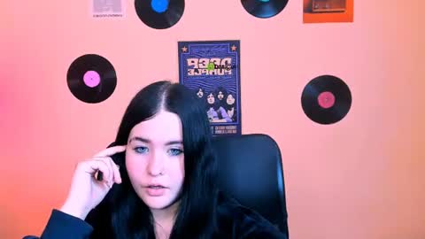 mila_snow1 online show from July 30, 9:41 am