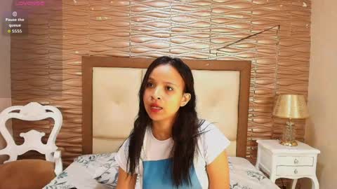Snapshot of miladiosa chatting on May 8, 11:59 am miladiosa online show from May 8, 11:59 am