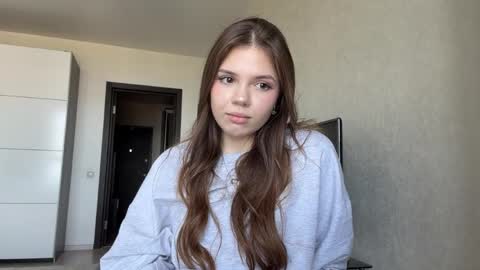 Anna online show from May 27, 11:18 am