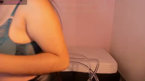 milaheat1 online show from August 1, 5:34 pm