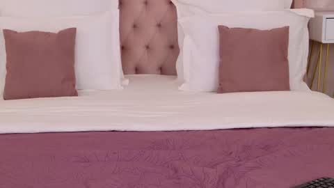 milaleoneli online show from November 5, 3:34 pm