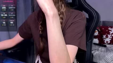 Dan and Milana online show from February 5, 12:10 pm