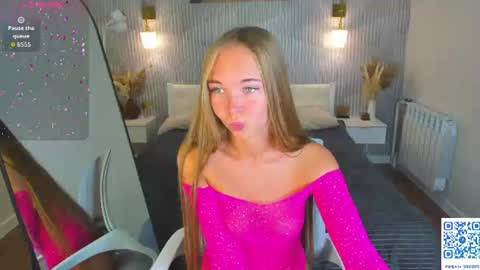 Milana online show from June 22, 3:25 am