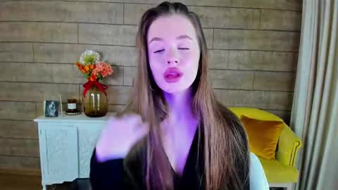 MilanaBalmain online show from February 17, 1:42 pm