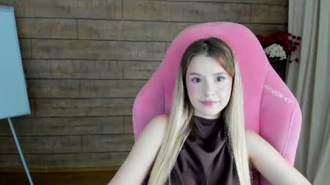 MilanaBalmain online show from July 8, 4:11 pm