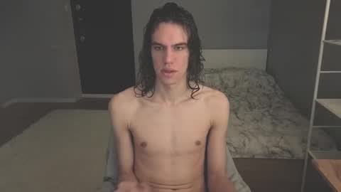 Snapshot of milaslovv chatting on February 14, 12:02 pm Mila online show from February 14, 12:02 pm