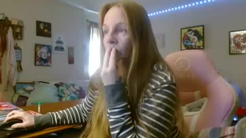 Snapshot of milastoned chatting on February 15, 3:20 pm Mila online show from February 15, 3:20 pm