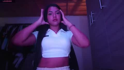milena_101 online show from February 28, 2:51 pm
