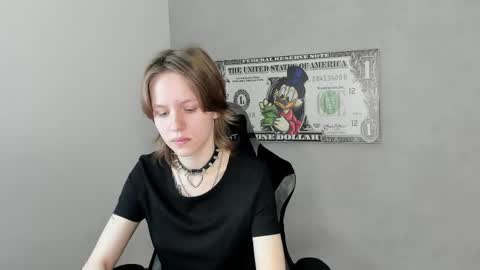 Milena online show from May 6, 1:25 am
