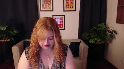 Snapshot of milfarlet chatting on February 3, 1:38 pm Arlet online show from February 3, 1:38 pm