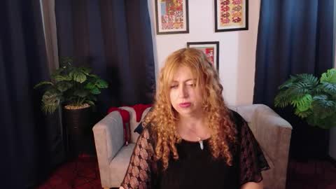 Snapshot of milfarlet chatting on February 9, 3:38 pm Arlet online show from February 9, 3:38 pm