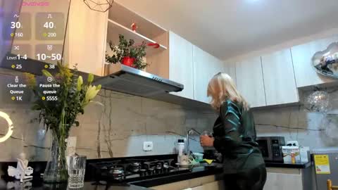 ASHLEY online show from January 22, 5:06 pm