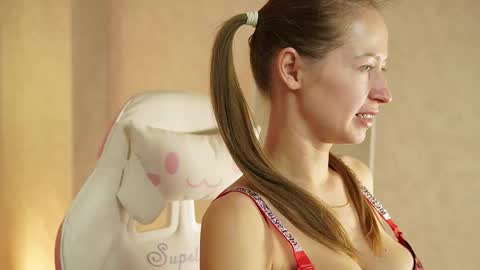 milfcruze online show from October 14, 1:50 am