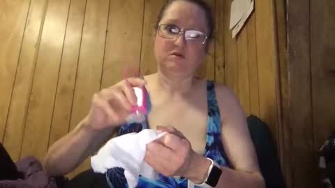milfmichelle69 online show from March 19, 2:43 pm